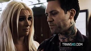 Blonde tranny stripper Aubrey Kate in threesome sex porn video